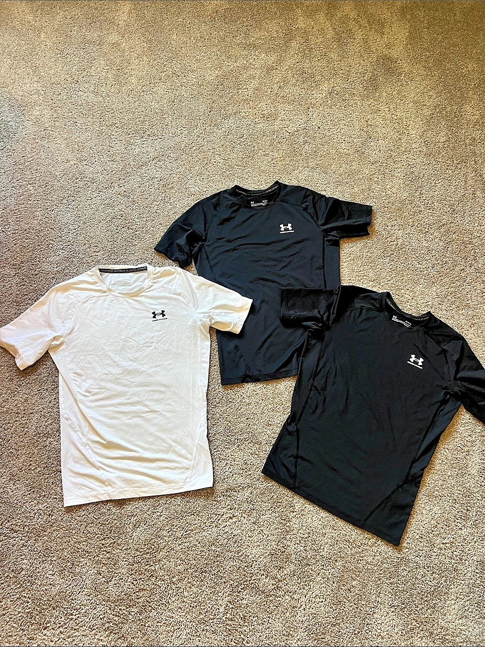 Under Armour HeatGear Compression shirt Short Sleeve 3-Piece Set Large